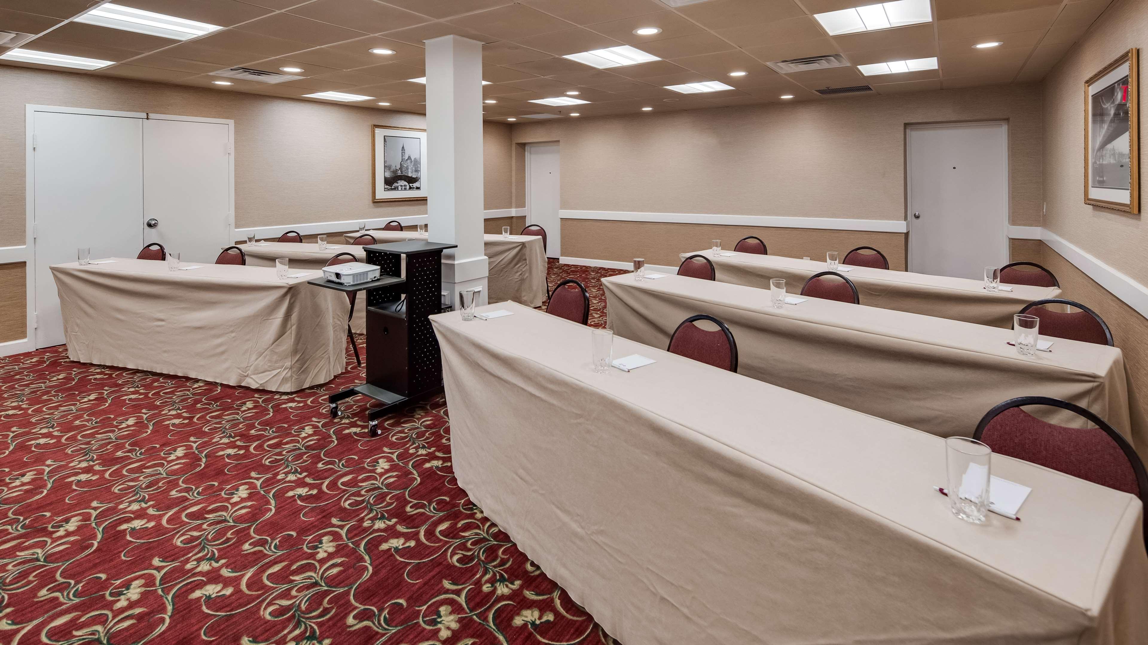 Best Western Plus Morristown Inn-Florham Park Buitenkant foto