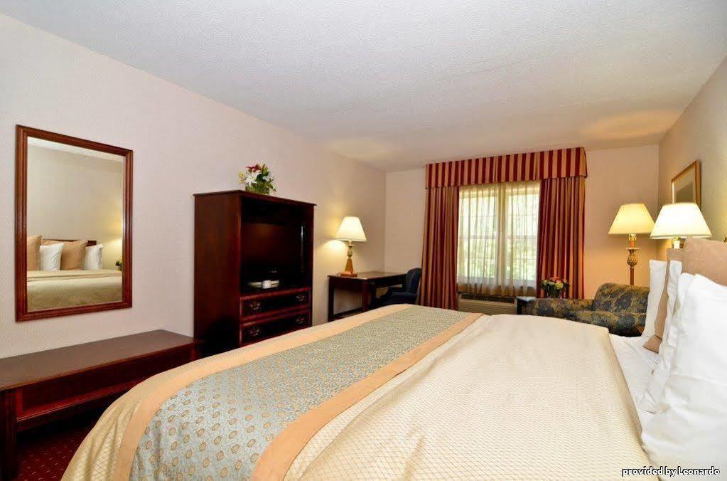 Best Western Plus Morristown Inn-Florham Park Kamer foto